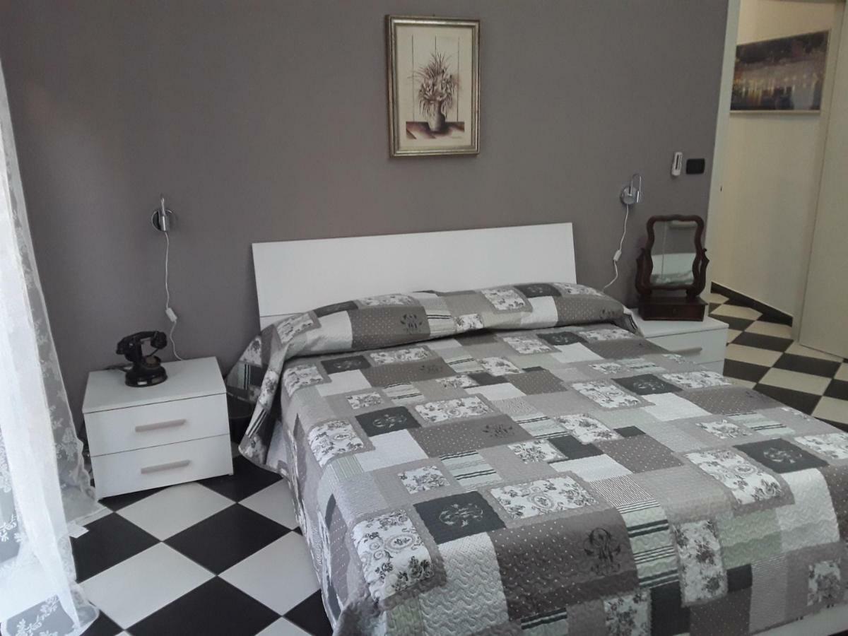 Appartamento Saretta Асті Екстер'єр фото