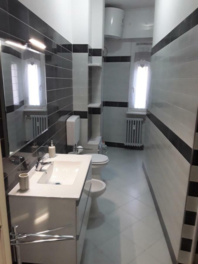 Appartamento Saretta Асті Екстер'єр фото